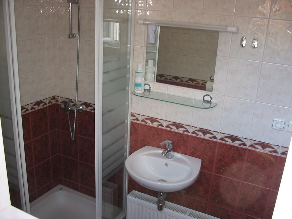 Apartment Lipar Preddvor Bagian luar foto
