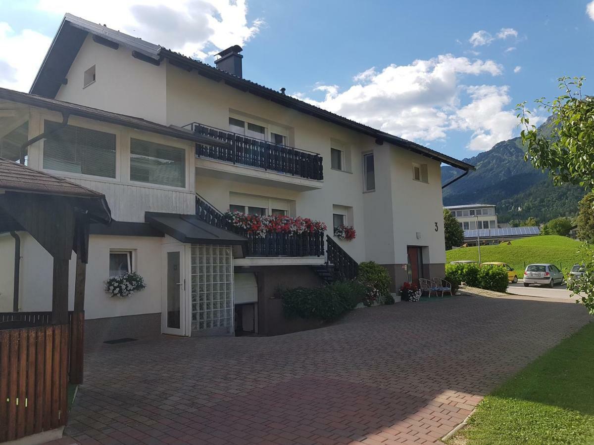 Apartment Lipar Preddvor Bagian luar foto