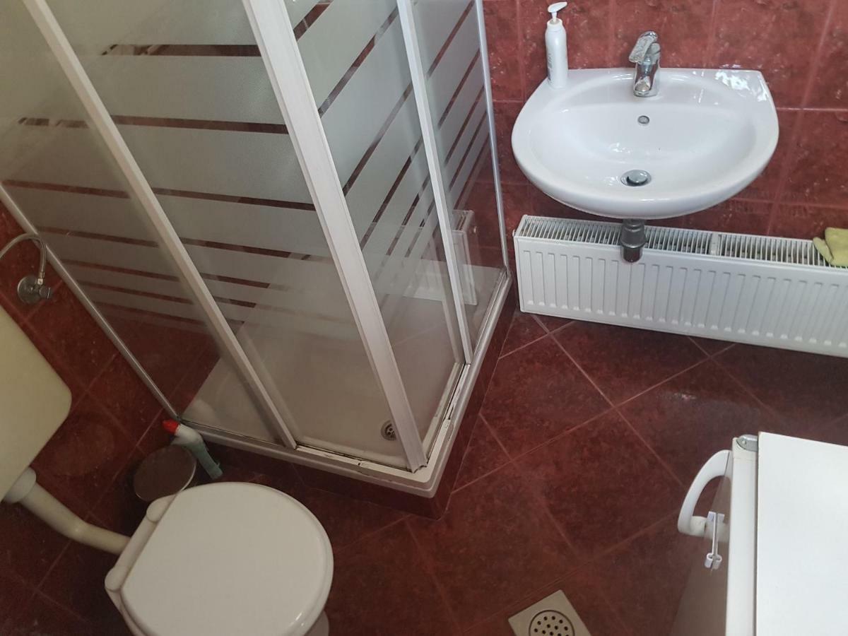 Apartment Lipar Preddvor Bagian luar foto